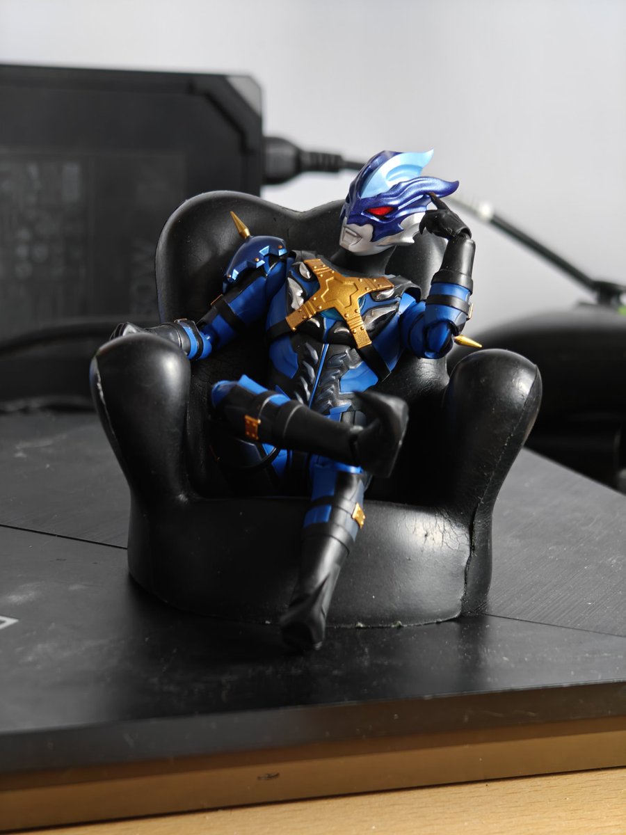 "I wish I had a couch for my SH Figuarts"

The ever humble cellphone holder I found at the thrift store: