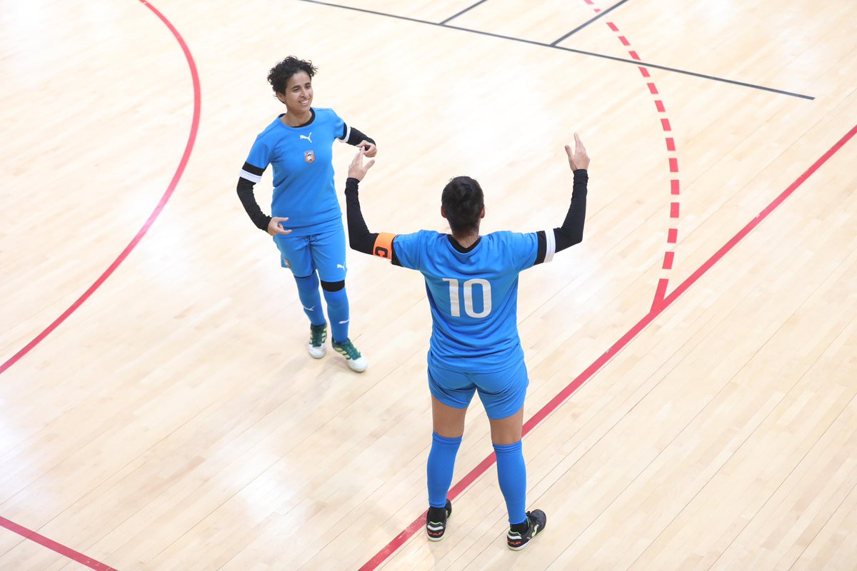 👀🧡

 #شعلة_الشرقية #فخر_الشرقية #بطولة_الصالات_للسيدات #easternflamesfc #womenfootball