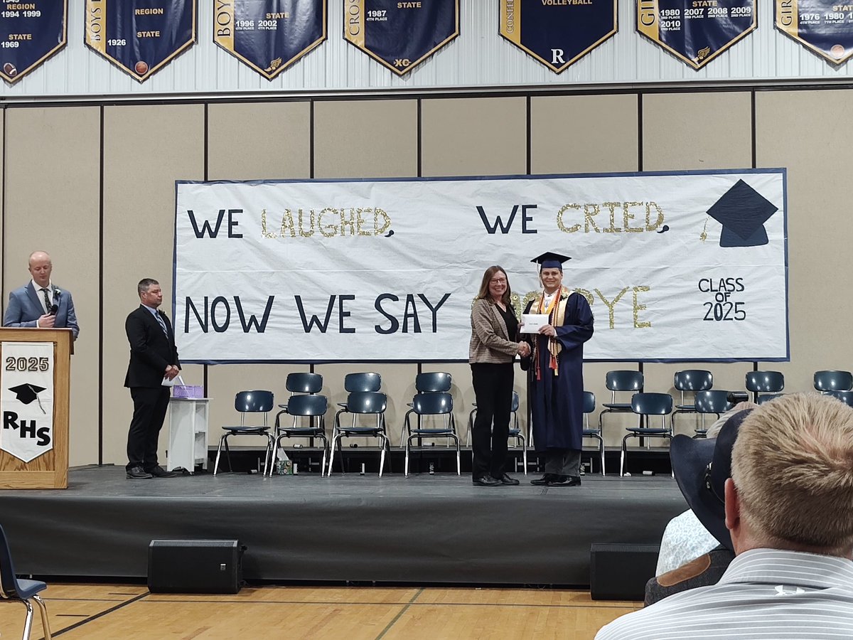 Zach Smith (@zsmith_34) on Twitter photo Graduated Valedictorian of Rosholt High School. Got to meet the South Dakota Governor <a href="/GovLarryRhoden/">Governor Larry Rhoden</a> Finished high school as a 4 sport athlete with a 4.0 GPA. Now onto college football! <a href="/NSUWolves_FB/">Northern State Football🐺 🏈</a> 🐺 Graduated Valedictorian of Rosholt High School. Got to meet the South Dakota Governor <a href="/GovLarryRhoden/">Governor Larry Rhoden</a> Finished high school as a 4 sport athlete with a 4.0 GPA. Now onto college football! <a href="/NSUWolves_FB/">Northern State Football🐺 🏈</a> 🐺