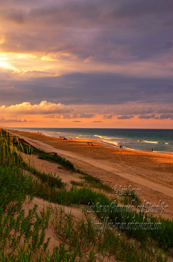 "An Evening Stroll"  a lovely stroll along the beach at the #OuterBanks in #Corolla, #NorthCarolina  

at my website as #wallart, #coffeemugs, #puzzles and more:  lois-bryan.pixels.com/featured/an-ev…

#art #sunset #AtlanticOcean #beach #NotAi #LoisBryan #photography
