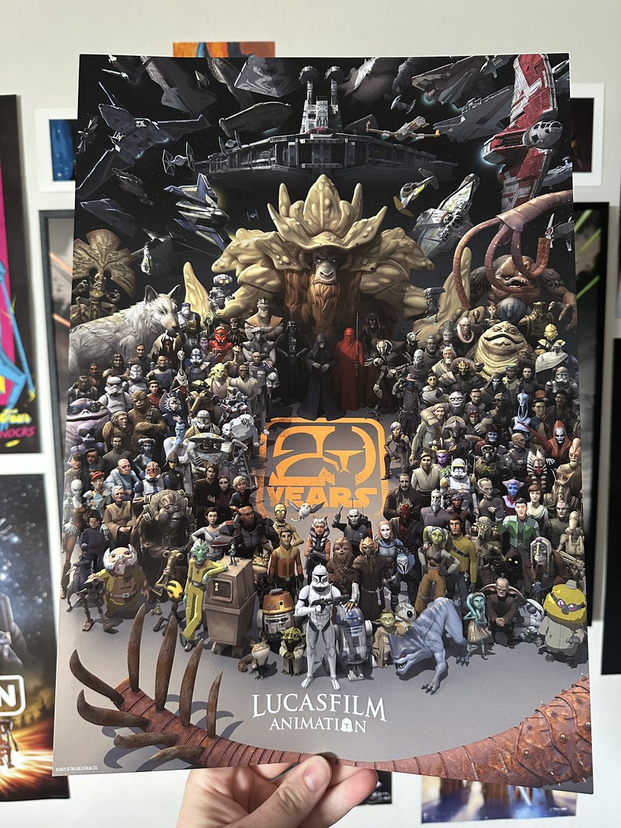 FALLENKENOBI's tweet image. HAPPY STAR WARS DAY!! 

taking to today to finally post my give4way for a lucasfilm animation 20th anniversary poster from celebration!

how to enter:
- follow me
- like &amp;amp; rt
- reply with your fav sw animated moment / scene

this is open to all and will close on june 8th!