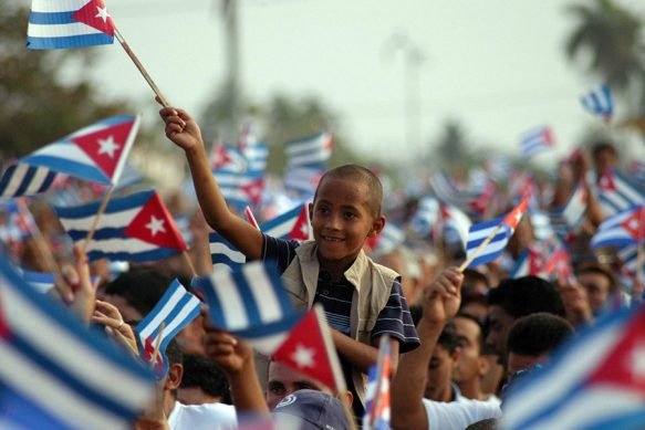 Solo un pueblo que se resista a ser humillado SERA RESPETADO!!!!!
Solo un pueblo que lucha y trabaja duro para que nadie le quite los sueños SERA RESPETADO!!!!!. Cuba es uno de esos!!!!!
