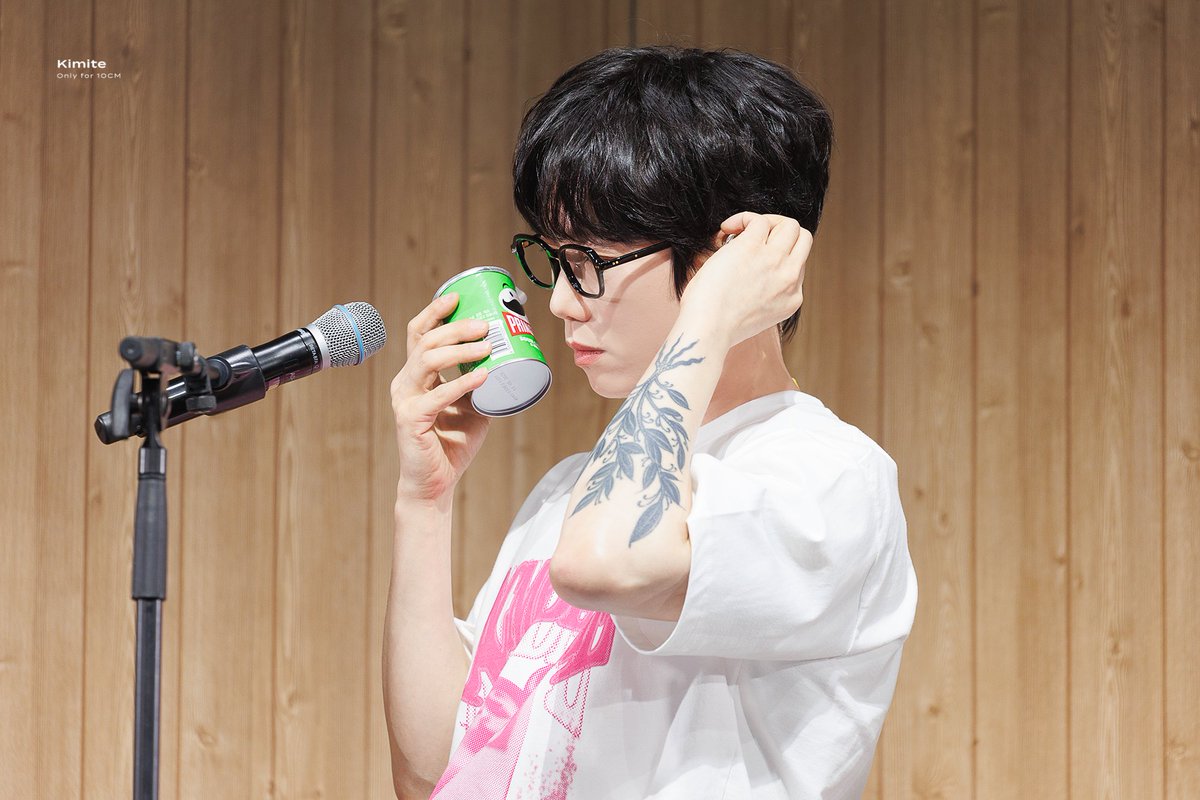 Kimite_10's tweet photo. 240517 쇼츠쇼츠 대작전

#10CM #권정열 #십센치 https://t.co/SU9X3wTHJt