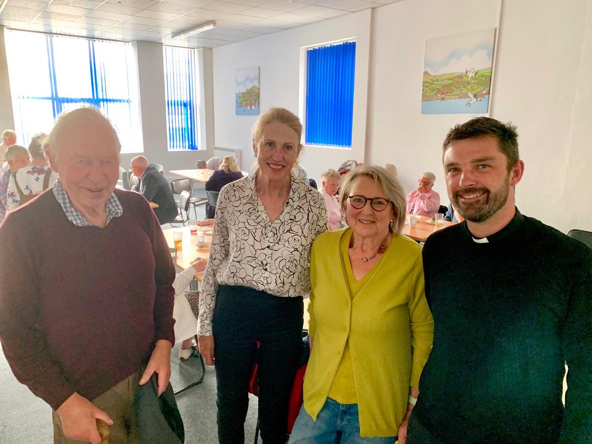 Robert Moore tweet media