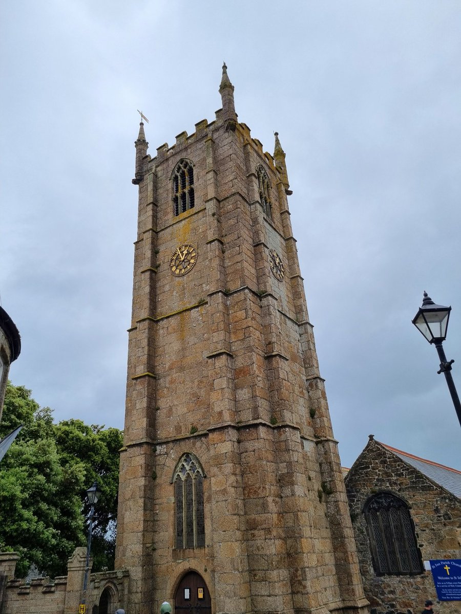 DanMidghall3D's tweet image. The south coast is lovely but why does everyone drive a Tesla down here fr