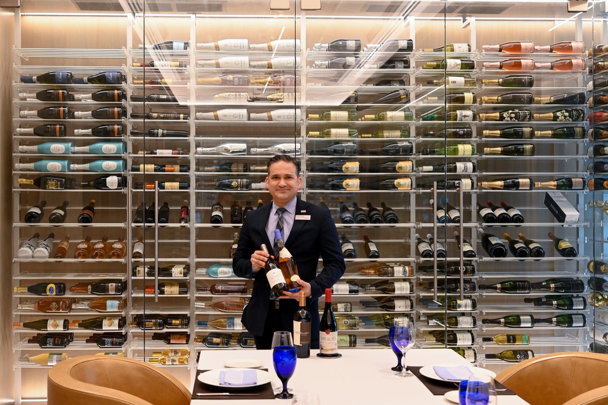 Raise a glass to National Wine Day at Callisto.

Discover exceptional wines and thoughtful pairings with the guidance of our in-house sommelier, Bipin Bhatt. With a deep knowledge of vintages, varietals, and flavour profiles, Bipin is here to help you explore the perfect wine to