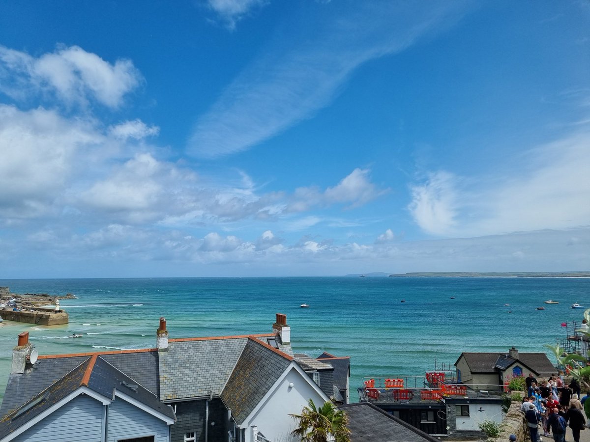 DanMidghall3D's tweet image. The south coast is lovely but why does everyone drive a Tesla down here fr