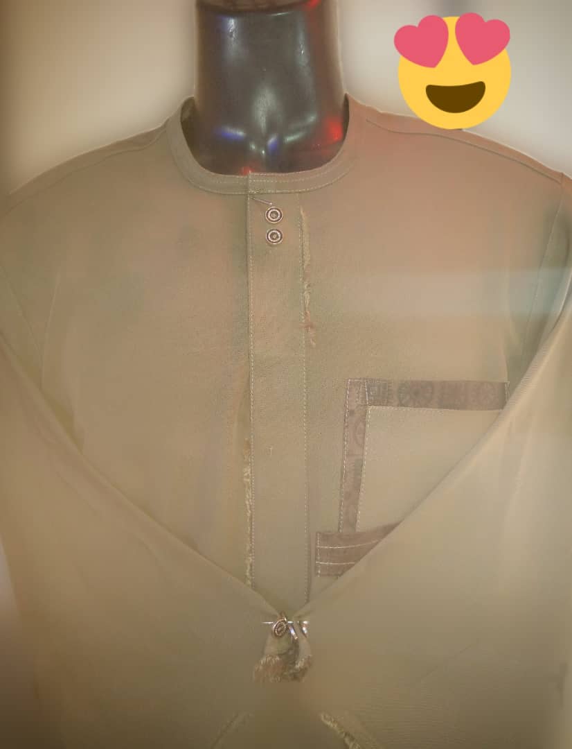 Adadinmmma's tweet image. When it comes to Senator Outfits, make me your sure plug. I'll give you the Best. Give it a try 💯👍
Senator Outfits: 30k
Senator Materials: 2,600 per yard
Ankara Materials: 5,500k (6 yards)
Please help me repost. God bless 🙏😊