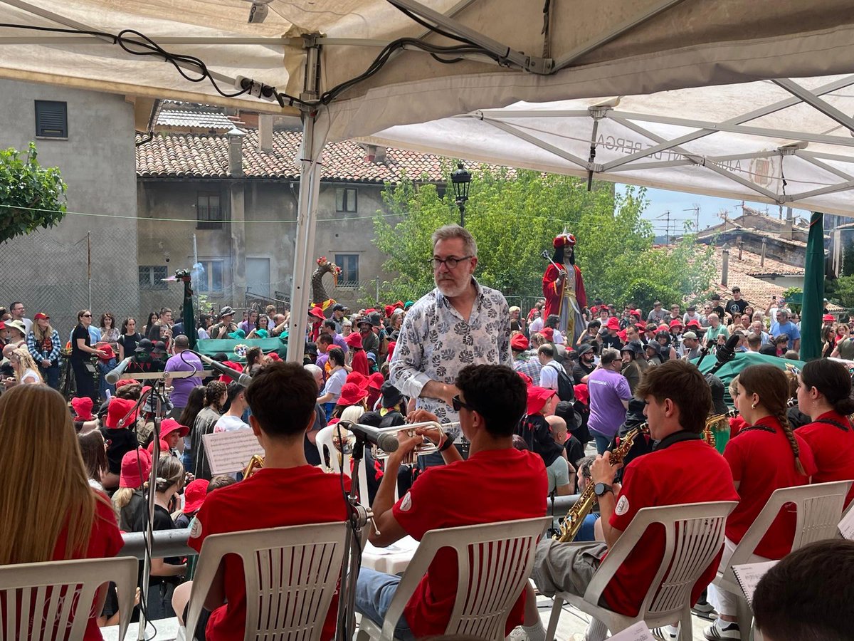 La Banda ha participat aquest diumenge a la Patum de Lluïment del Carrer de la Pietat. Anem escalfant motors per a les festes de <a href="/lapatum/">La Patum</a>