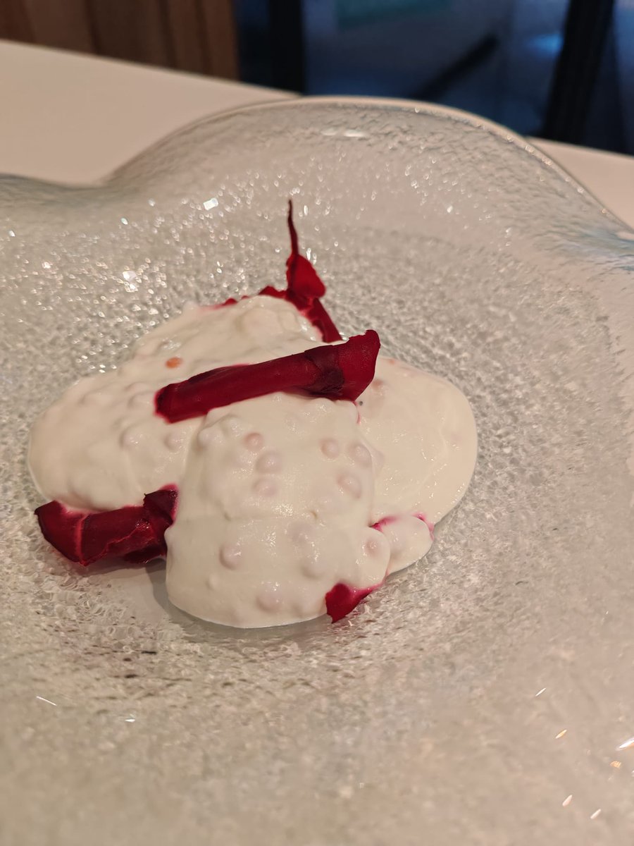 CIFPLAMERCED18's tweet photo. Nuestro alumno del #cfgmcocinaygastronomia @tvalvaro_34 ha quedado segundo en la #final del concurso #celichef celebrada la semana pasada en #valladolid con su rica apuesta culinaria apta para #celiacos. Un ejemplo de buena práctica y dotes de #cocina  Enhorabuena!!!!!!! https://t.co/SxSFhYuCqx