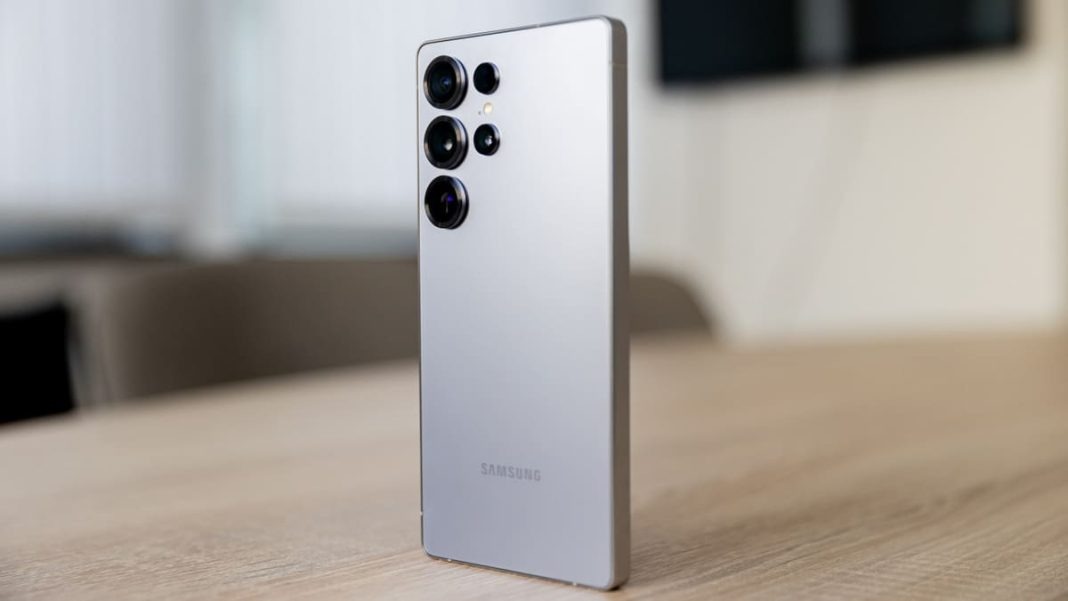 CeotechI's tweet image. Galaxy S26 Ultra: batteria ferma a 5000 mAh, ricarica 45W
#45W #5000mAh #Android #Batteria #Cameraphone #Flagship #GalaxyS26Ultra #Indiscrezioni #Leak #Notizie #Novità #RicaricaRapida #Rumors #Samsung #SamsungGalaxy #Smartphone #TechNews #Tecnologia
ceotech.it/galaxy-s26-ult…