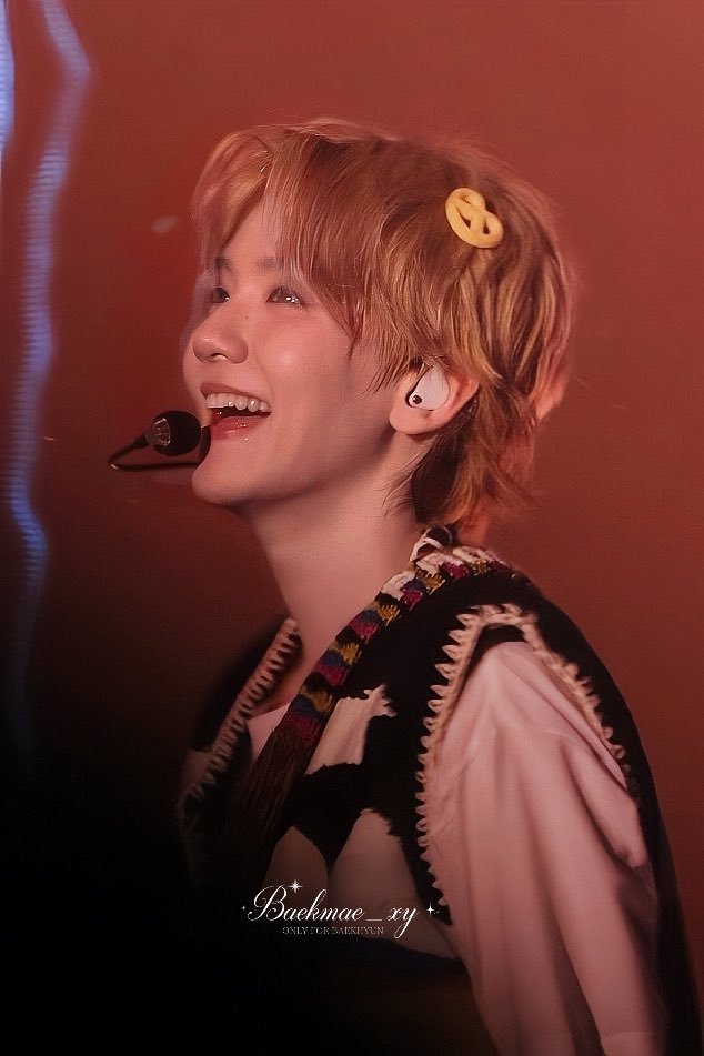 Baekmae_xy's tweet image. 20250608 BAEKHYUN WORLD TOUR &lt;Reverie&gt; in SEOUL
❤️
@B_hundred_Hyun @BAEKHYUN_INB100
#BAEKHYUN #백현 #ベッキョン #伯贤