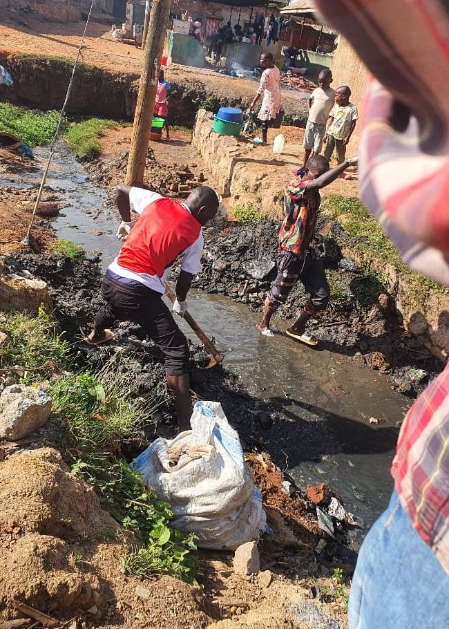 Beyond the clean up the <a href="/careboutclimate/">Care About Climate</a> Uganda team also engaged  in community sensitization, sharing vital information about the dangers of plastic pollution and promoting responsible waste management with both adults and children. 
#EndingPlasticPollution