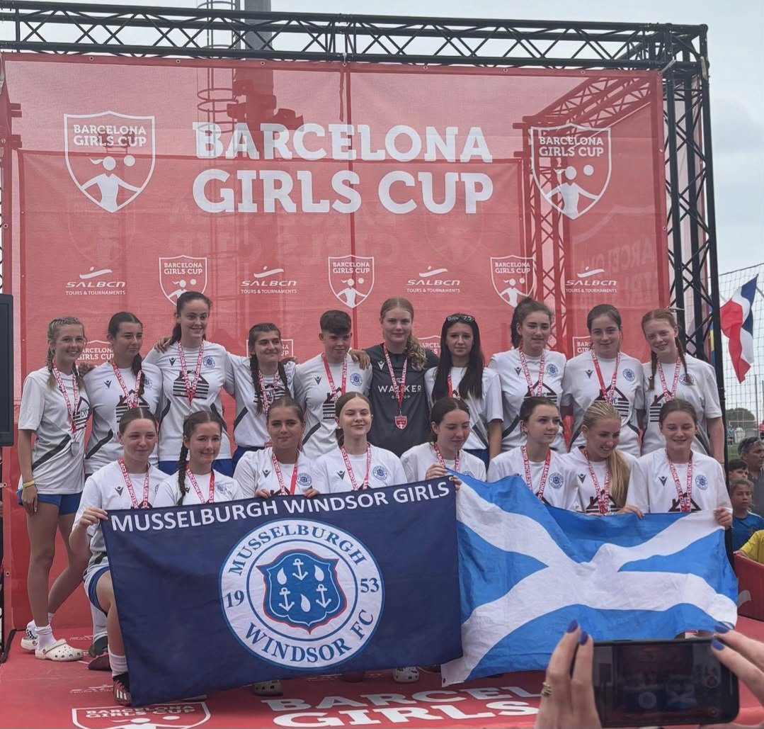 Congratulations to our U16sYPL squad and coaches winning the Group B final at the Barcalona Cup at the weekend .
A fantastic achievement and experience for all the girls.💙⚽️🏆