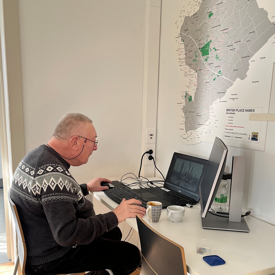 MMP1917's tweet image. 📂 Today is #InternationalArchivesDay – the perfect moment to put our amazing volunteers in the spotlight. They are the quiet driving force behind the work in our archives. Thank you for your precision, dedication and enthusiasm.