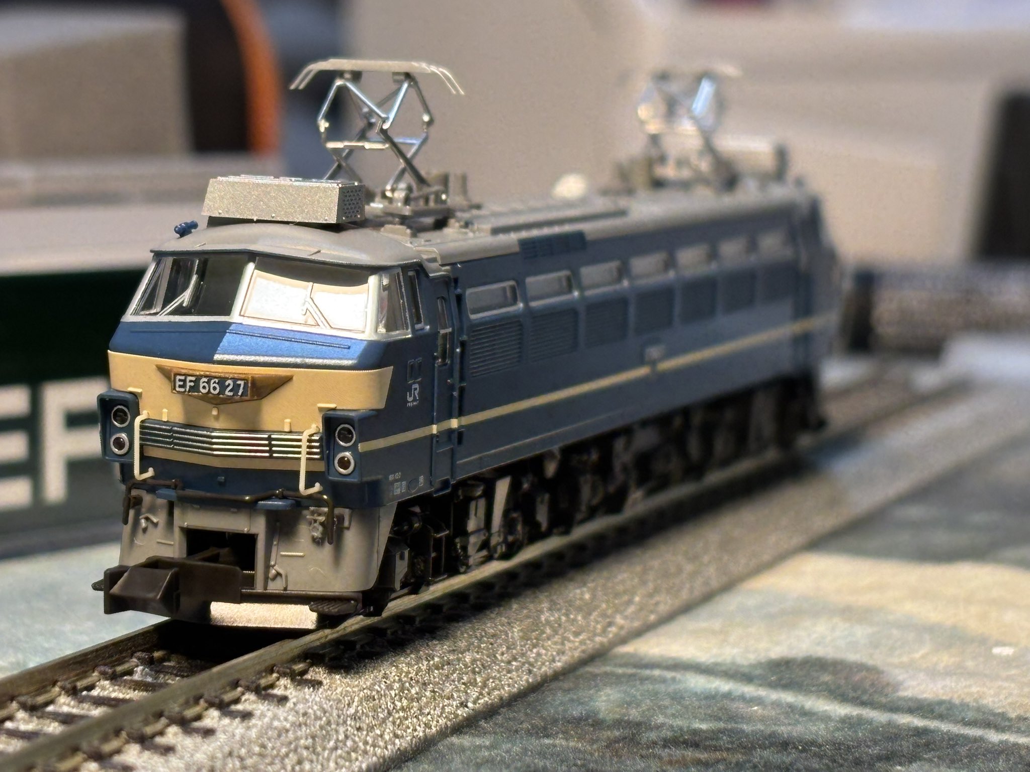◇◇KATO 3047-2 EF66＋10-1799＋10-1800 14系・24系特急