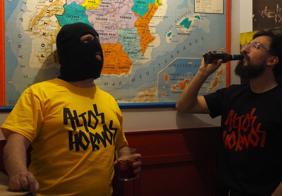 altisimoshornos's tweet image. DOS (2) COSAS

El miércoles empezamos a mandar camisetas (12+3 de envío) a los que habéis reservado y pagado. 

Hemos tenido que hacer un nuevo pedido porque casi acabáis con todas.

La semana que viene llevaremos al bolo con Calivvla ❗

Reservas por dm
 entradium.com/events/altos-h…