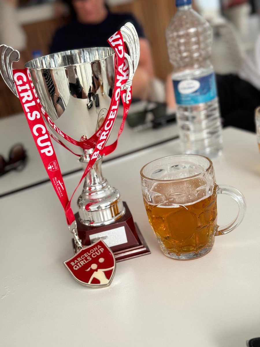 Wow! What a weekend!! A fantastic experience for the U15 girls in the Barcelona Girls Cup. Facing high quality competition from across Europe they finished third out of 16 teams 🥉 

Thank you to the club for supporting these girls. A memory which will last with them forever 💛