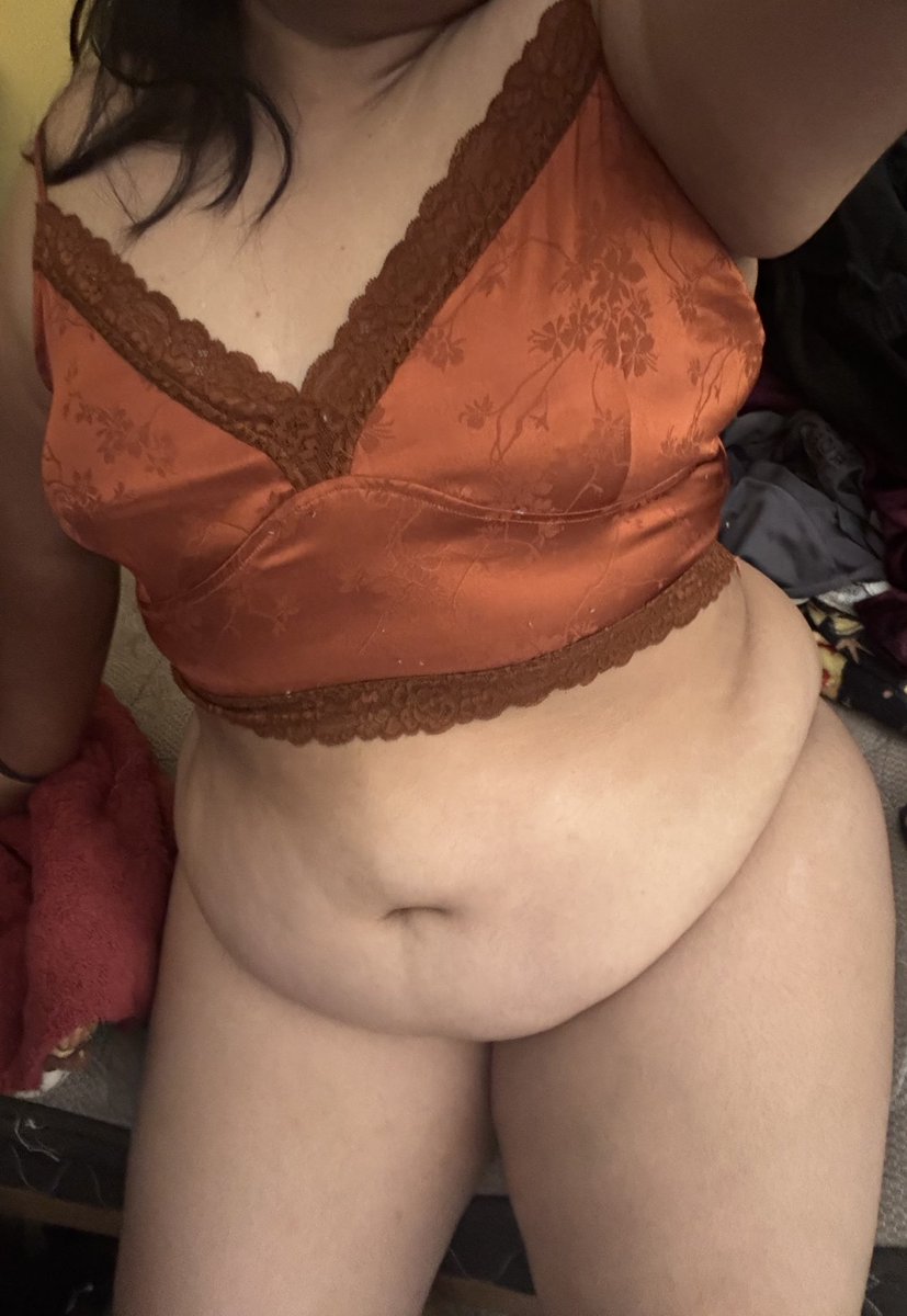 Fotito que tome ayer uwu ✨, ignoren mi desmadre del fondo. 😭