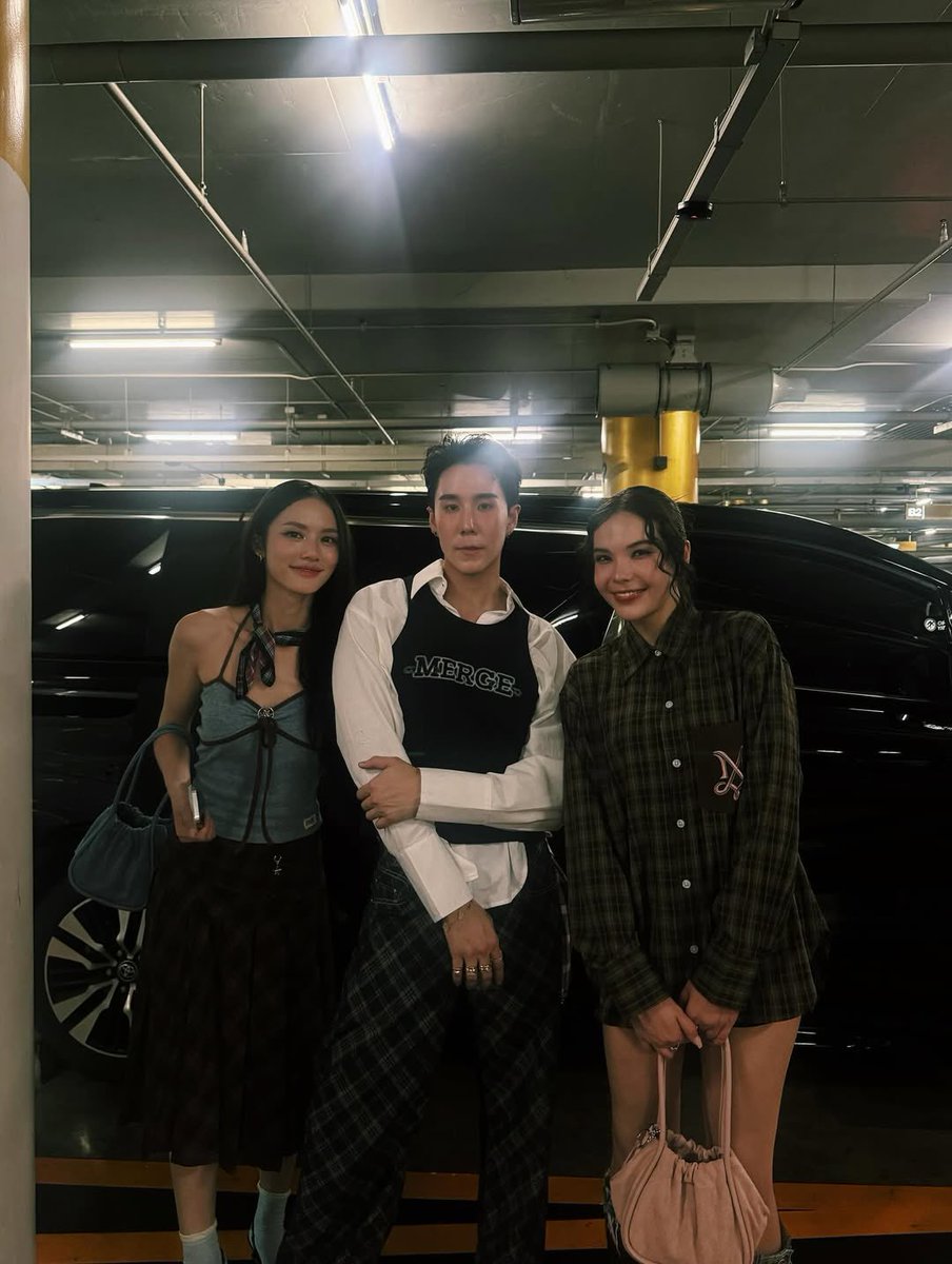 lmsyhkfc's tweet photo. 250609 [Lookmhee’s IG story update]

#MergexLMSY
#ThaiPrideMergeRide
#LMSY #ลูกหมีซอนญ่า
#LMlookmhee #SonyaSaranphat https://t.co/9Xwsy6oX2y