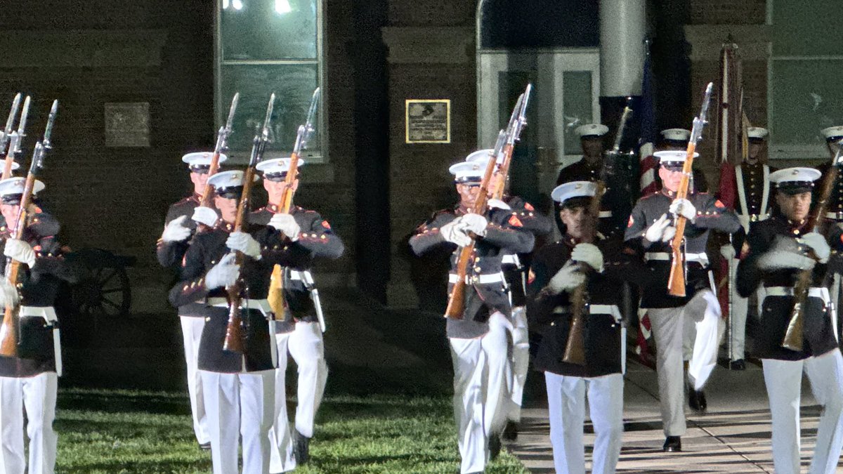 BAMcCown's tweet photo. Really enjoyed attending Friday night’s evening @USMarineCorps parade (twilight tattoo) at the Commandant’s residence with #SECNAV the @CMC_MarineCorps and others. https://t.co/DZA93qAFYu