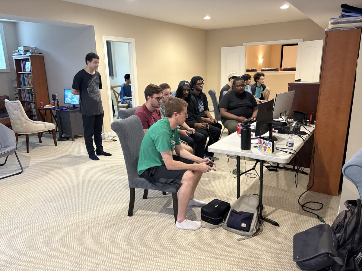 EDLN | Nicon tweet media