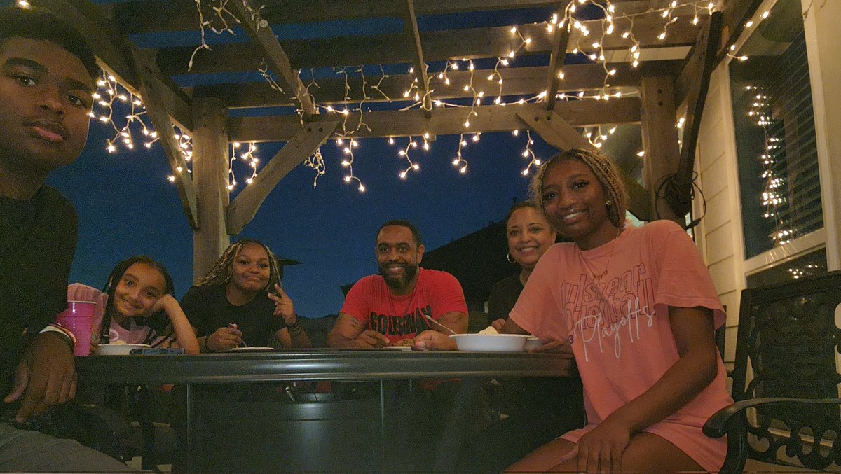 Ice Cream Party tonight in the backyard with the family (before they claimed to be attacked by bugs)... Take time to enjoy the people God has given you to love!! #GodsWay #CoachJHam #MENtality #Family1st