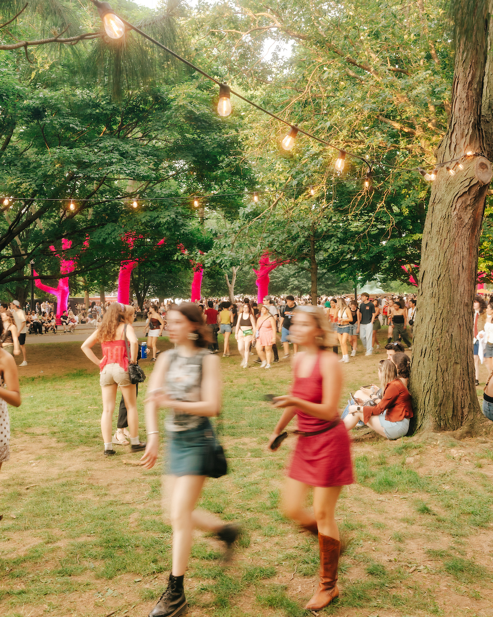 GovBallNYC's tweet image. you just had to be here

📸 Paigge Warton, Anna Downs, Taylor Regulski, Dusana Risovic