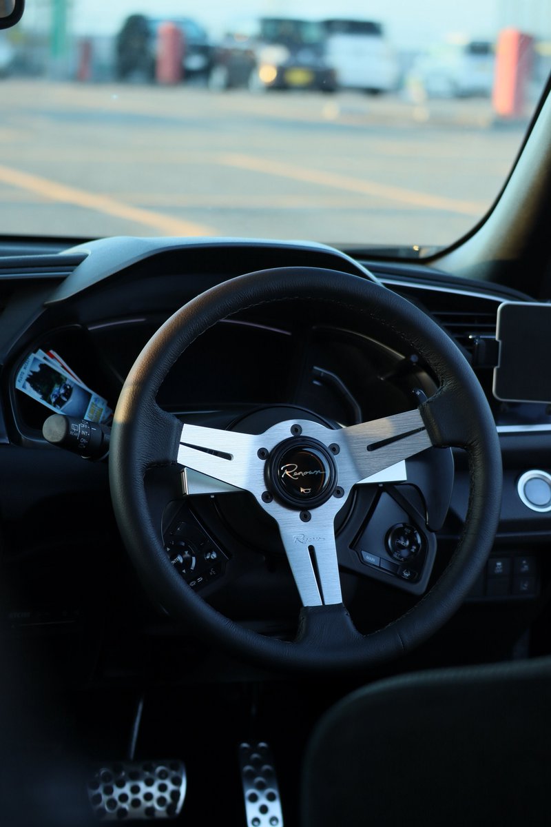 去年いただいたRenownステアリングを付けて今年は参加なので、ジャンケン大会の景品を狙ってる人は見てやってください🙇‍♂️
#UKMT2025