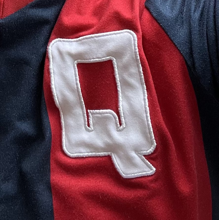 EstebanOrtiz11's tweet image. El @SDQuito_Oficial no colecciona títulos, colecciona batallas. No gana la guerra, porque en el fútbol, como en la vida, no cuenta haber sido el mejor ayer. Cuenta cada partido, cada pelea y todas hay que ganar. 

Seguimos en la lucha!