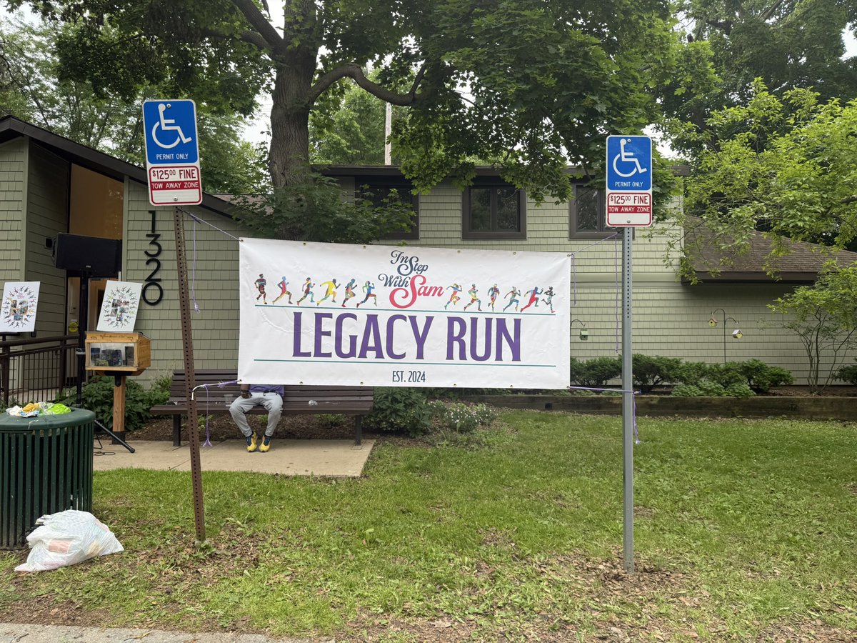 HSHToria's tweet photo. 2nd legacy run for my friend Sam. Once again a beautiful event! #InStepWithSam https://t.co/Pa9KEXW748