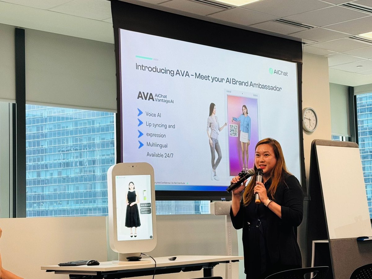 aichatco's tweet photo. A big thank you to everyone who joined us at AWS Executive Connect: Retail Reimagined!

We're proud to be part of this forward-thinking conversation with AWS and industry leaders and partners alike.

 Let’s continue to reimagine the future of retail—together. https://t.co/HZ9gEtVQvO