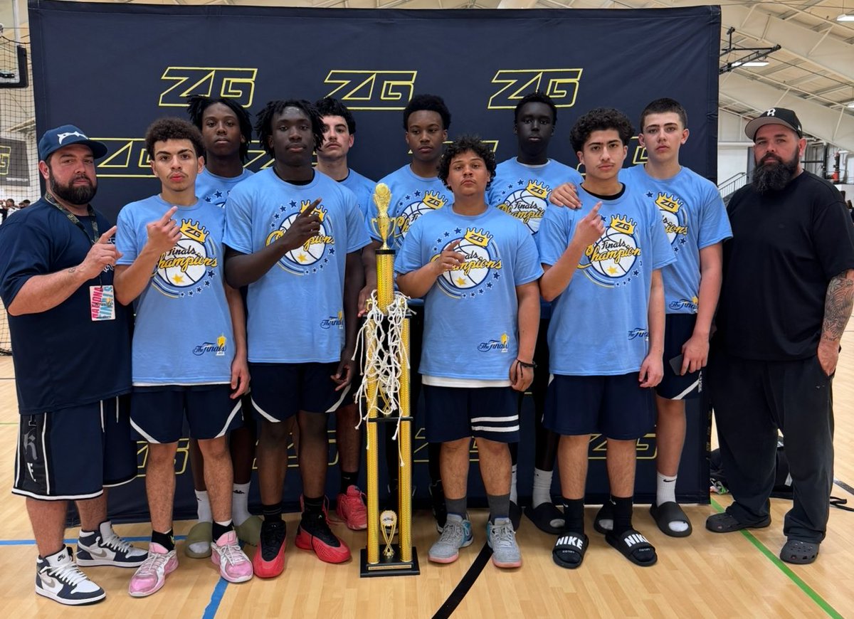 zg_newengland's tweet photo. Boys 9th Grade Mass Warriors are Division 3 Cobalt ZG Nationals CHAMPIONS ‼️🏆🏆

MVP: Gio Quintana ‼️

@MassWarriorsBB | #ZGFinals https://t.co/nx8Uyp9KWu