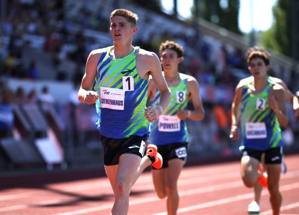 DyeStat (@dyestat) on Twitter photo Cooper Lutkenhaus Surpasses 29-Year-Old National High School Record For 800 Meters At #BrooksPR Invitational
<a href="/oliver_hinson24/">Oliver Hinson</a> 📰 dyestat.com/gprofile.php?m… Cooper Lutkenhaus Surpasses 29-Year-Old National High School Record For 800 Meters At #BrooksPR Invitational
<a href="/oliver_hinson24/">Oliver Hinson</a> 📰 dyestat.com/gprofile.php?m…