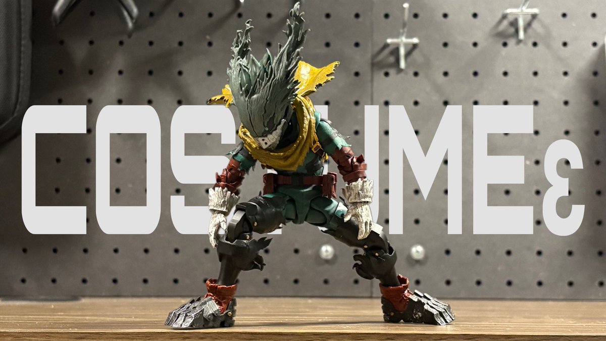 フィギュアーツとプライズをミキシングしてコスチュームε/黒デクを作り