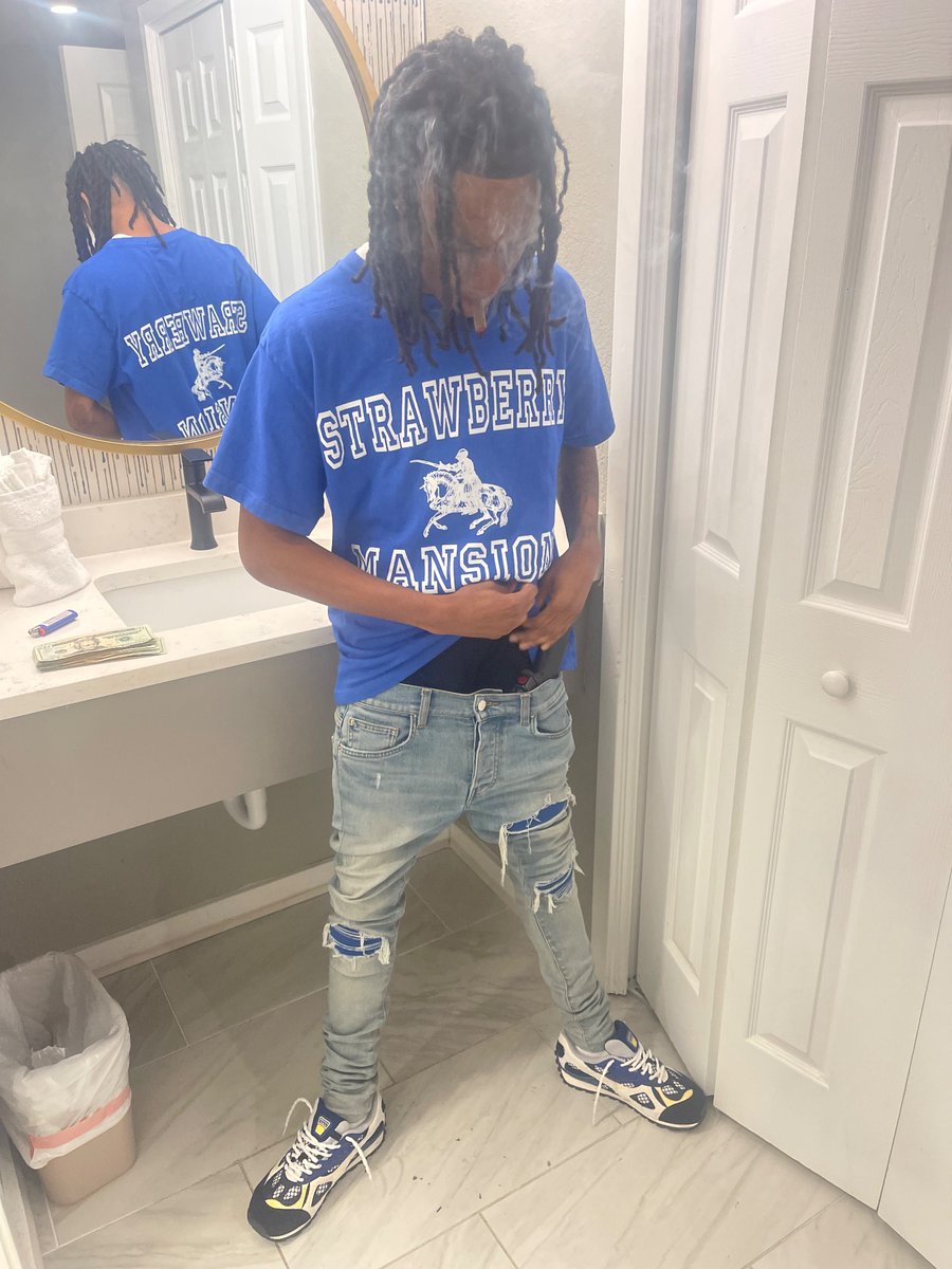 lilmeechfr's tweet image. #LLJAE5