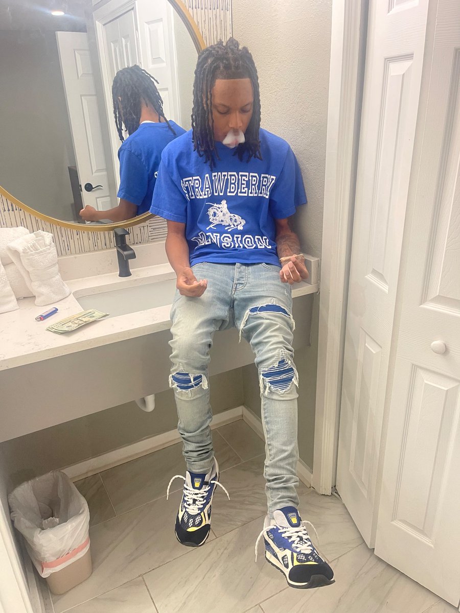 lilmeechfr's tweet image. #LLJAE5