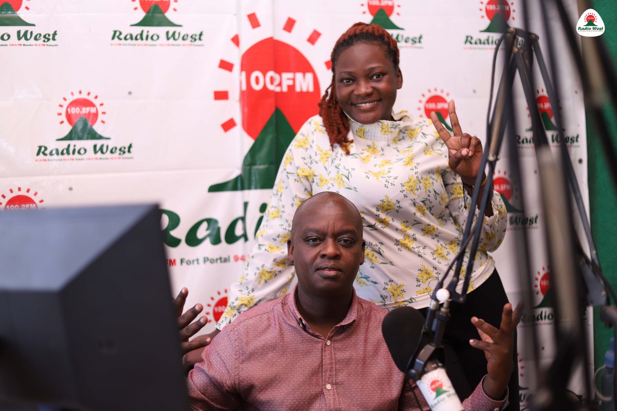 Gamba Mpurire (@radiowestug) on Twitter photo #OwakutangAheeru
Good morning world! Twakwakiira omu wiiki.
Long wiikendi ekugyendeire eta? Twegaiteho otugambire agari okwo.
Oine <a href="/maskaback/">kabagambe patrick</a> Na <a href="/LindaAbooki/">Linda Grace (She/Her)❤️</a>
#GambaMpurire #OwakutangAheeru
Good morning world! Twakwakiira omu wiiki.
Long wiikendi ekugyendeire eta? Twegaiteho otugambire agari okwo.
Oine <a href="/maskaback/">kabagambe patrick</a> Na <a href="/LindaAbooki/">Linda Grace (She/Her)❤️</a>
#GambaMpurire