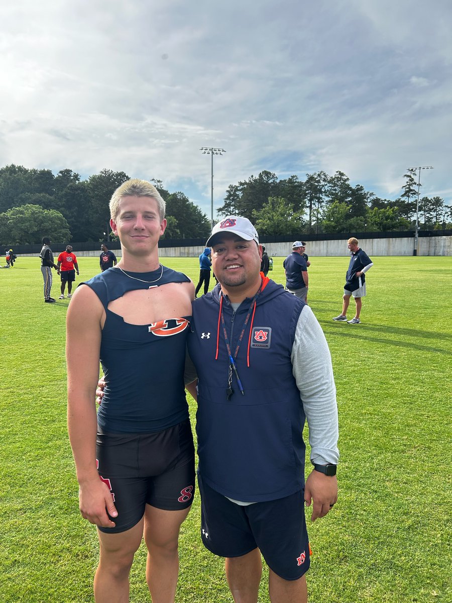 ChristianTHans2's tweet image. Thank you @B_Aigamaua & @CoachHughFreeze for the great camp and hosting for my brother @BentleyHanshaw and I. Coaching and facilities at @AuburnFootball was amazing! @Andy_Pham1 @PrepRedzoneUT @KyleMorgan_XOS @247recruiting @cavemanfootball @BlairAngulo @BrandonHuffman @MooseB90