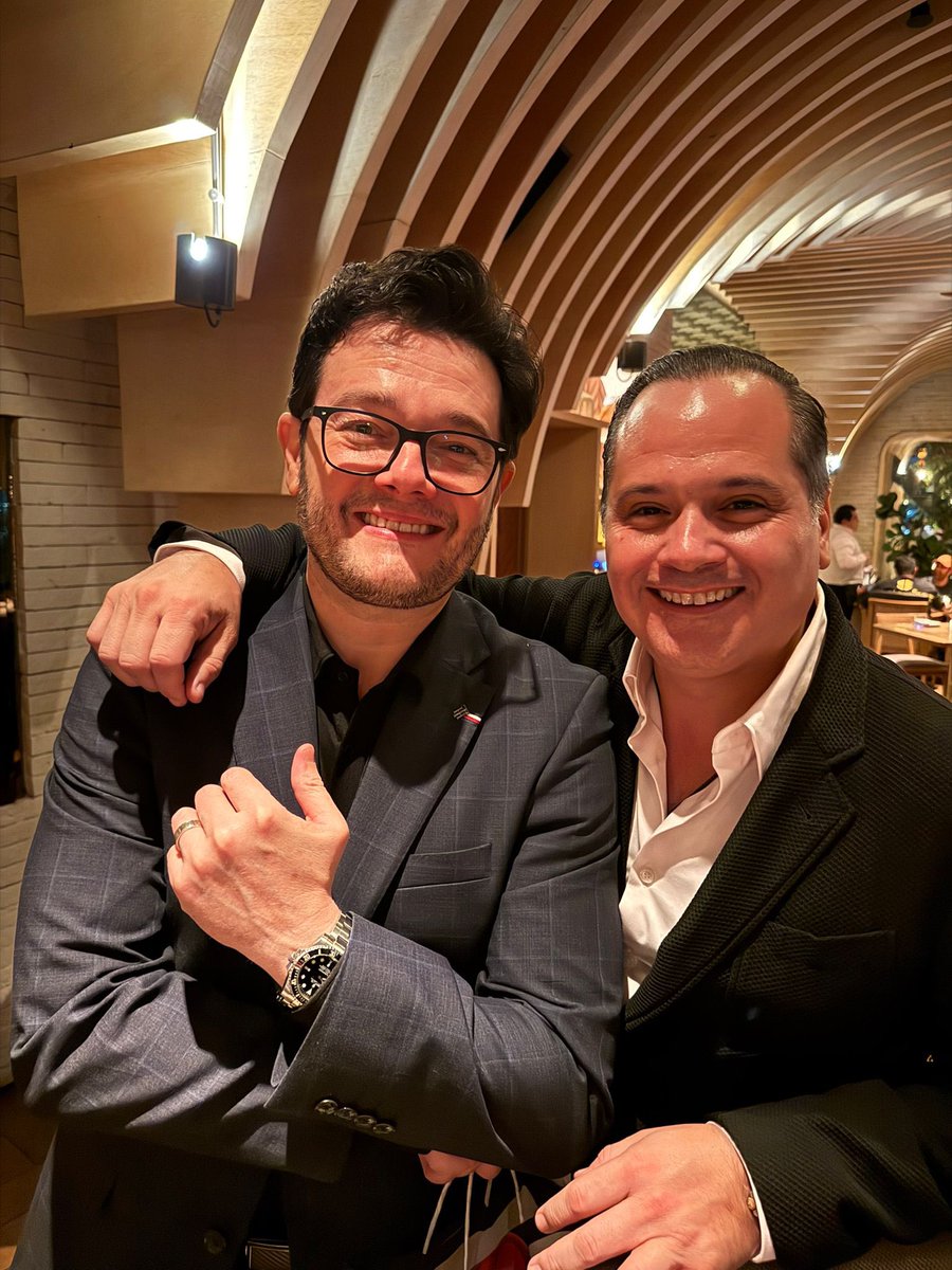 MARIOASGU's tweet photo. Un crack @ArturoChaconC @RicardoBSalinas hiciste falta https://t.co/TFCKwddfIM
