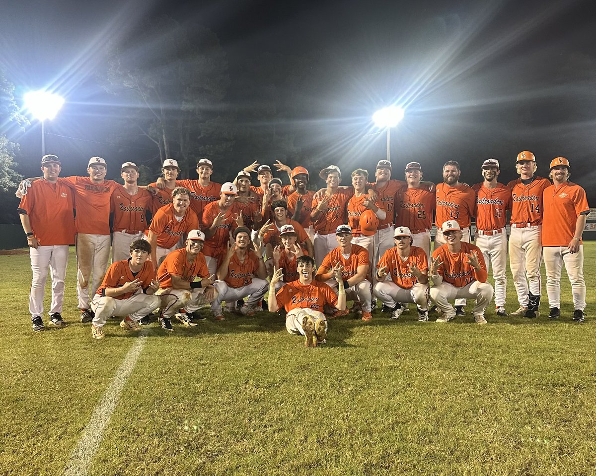 Roaders walk-off winner 9-8 over the Miners. <a href="/Roadersbaseball/">Fulton Railroaders</a>