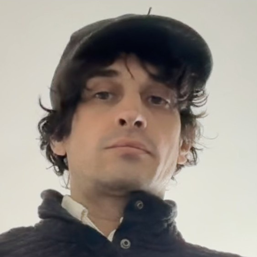 hawleywitzer's tweet image. is he an alien what is that 😿😿😿😿🥺😭😿🥺😭🥺🥺😭🥹🥹🥹💔💔💔💔🩷🩷🩷❤️😭😿😭😿😭😿