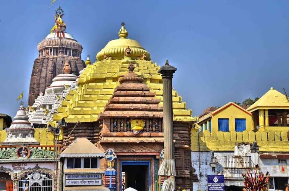 BharatKiNews_'s tweet photo. 🚨 BREAKING:
The Odisha BJP govt to BAN liquor & non-veg near the sacred Jagannath Mandir in Puri 🙏🚫
A move welcomed by devotees across Bharat 👏
#JagannathMandir #Puri #OdishaGovt #BJP #TempleRespect #CulturalPreservation #BreakingNews https://t.co/0E5xTVfWLX