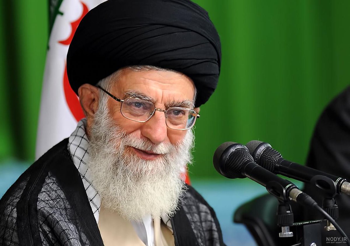 ولایت: پلی از دیروز تا امروز
از ولایت حیدر کرار تا رهبری خامنه‌ای، قصه‌ی هدایته. علی (ع)، مظهر عدالت و شجاعت، راه رو روشن کرد. امروز، آیت‌الله خامنه‌ای با درایت، کشتی انقلاب رو توفانی هدایت می‌کنه. ولایت یعنی عشق به راه حق و امید به آینده‌ای روشن!
#لبیک_یا_خامنه_ای
#عید_علوی