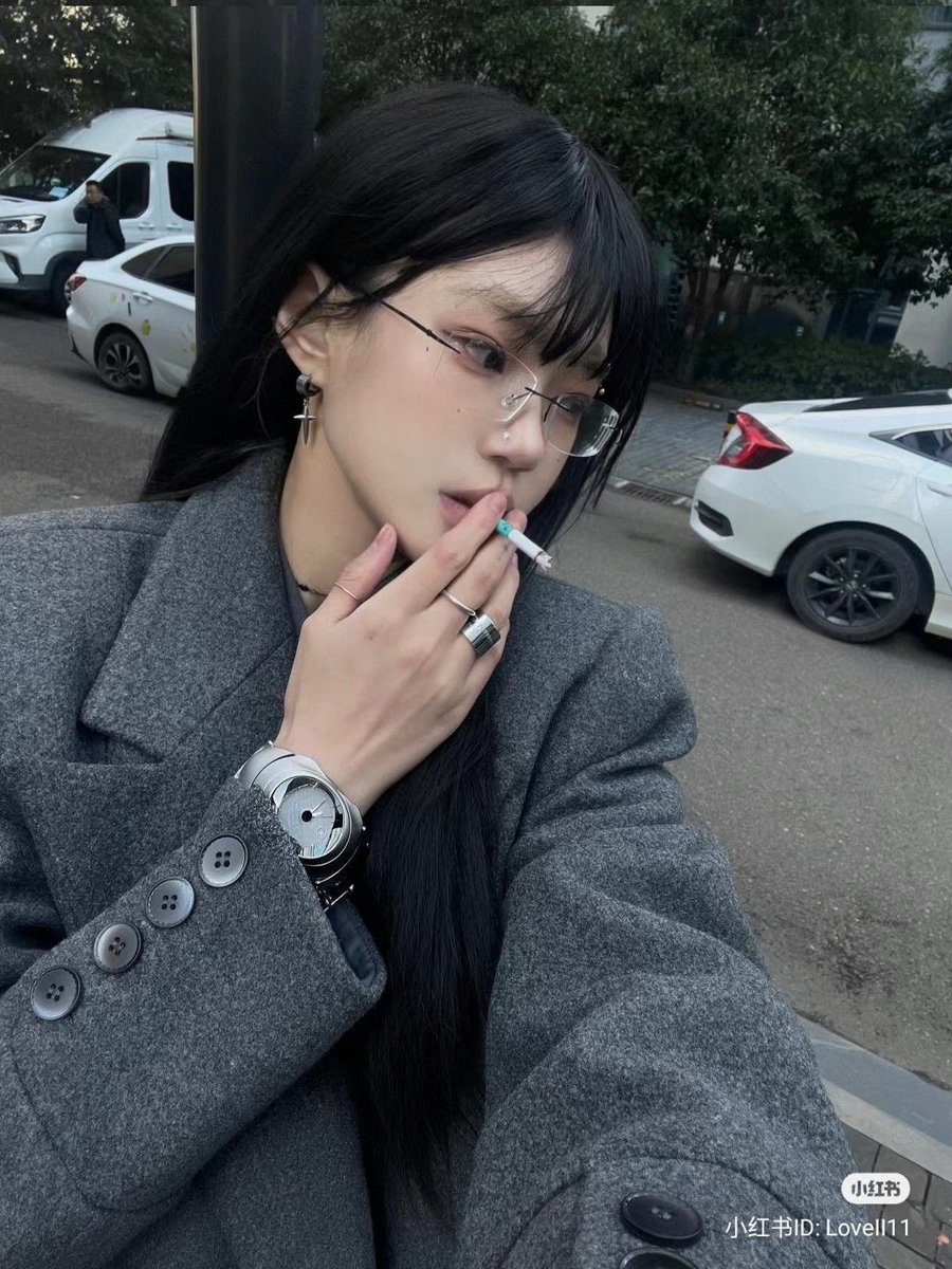 За өнөөдөр #EXCEL-д баяртай гэж хэлнэ ээ. Их хэмжээний дататай ажилладаг, excel мастерууд маань хадгалаад аваарай. 

🦾 Julius AI - бэлэн датагаа оруулаад яаж л бол яаж ашиглаж болохоор гоё сайт. Мэргэжлийн түвшинд өгөгдөл дээр дүн шинжилгээ хийж болно. julius.ai/?via=kshitij