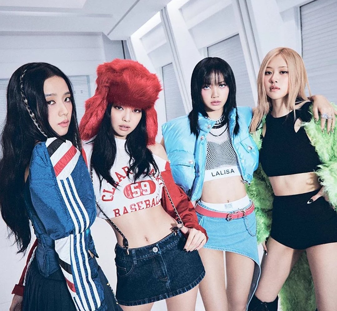 BLACKPINK has reportedly finished filming their mew music video.