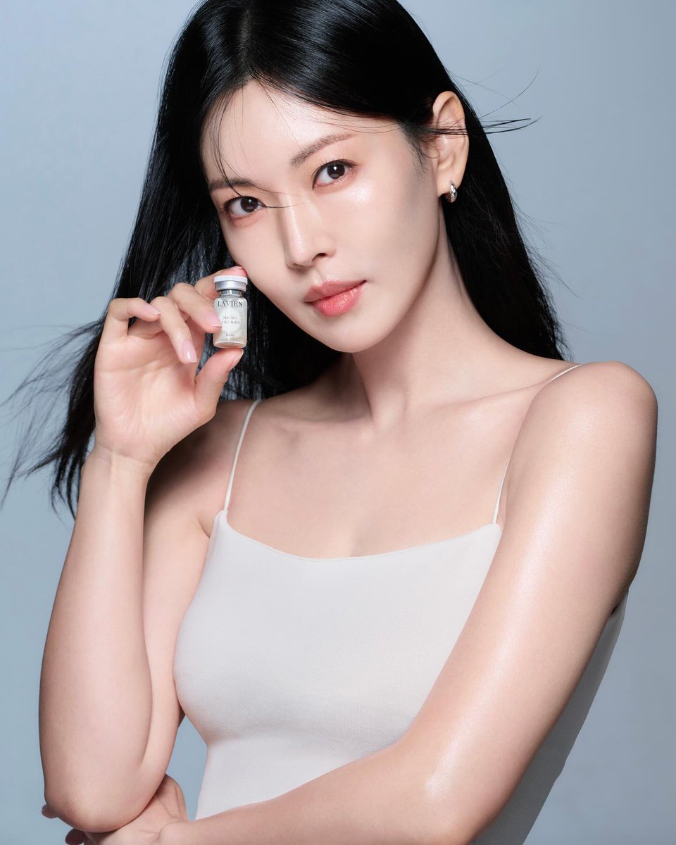 Lavien🤍 Official IG

🔗 instagram.com/p/DKqfYSEz_xb/…
#김소연 #KimSoYeon #คิมโซยอน