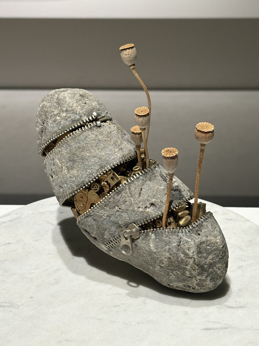 値下げ　希少品　伊藤博敏さん石のアート(水晶) 石とは思えない驚愕のアート「自遊石」に衝撃を受けた (※写真