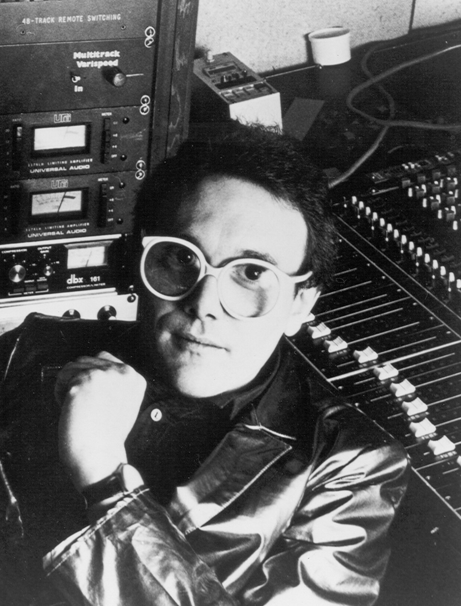 Esta semana le dedicaremos el programa al productor y compositor #TrevorHorn, con los mejores covers de temas de los 80s como "Video Killed the Radio Star”, ”Owner of a Lonely Heart”, "Slave to the Rhythm”, y muchos más! Este martes en punto de las 8pm <a href="/HorizonteJazz/">Horizonte 107.9 FM</a>