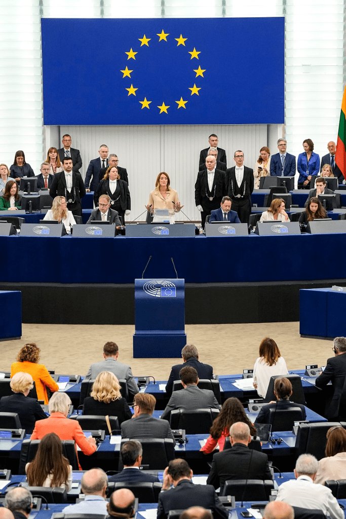 eurovibez's tweet photo. By terminating the 2000 trade agreement between the European Union and Israel, they can end the Gaza genocide in one day... meanwhile, 720 idiots in the European parliament prefer to debate endlessly and impose a 1646845 sanctions package on Russia that does not work 🤷 #Madleen https://t.co/qaByrCCkdX